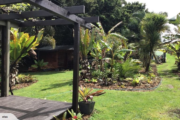 Photo of property in 704 Ngunguru Road, Glenbervie, Whangarei, 0173
