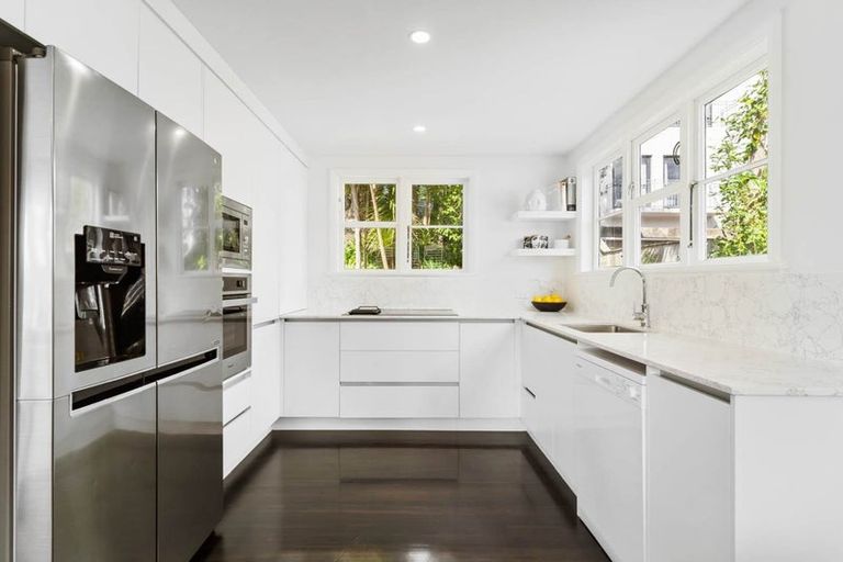 Photo of property in 52 Reihana Street, Orakei, Auckland, 1071