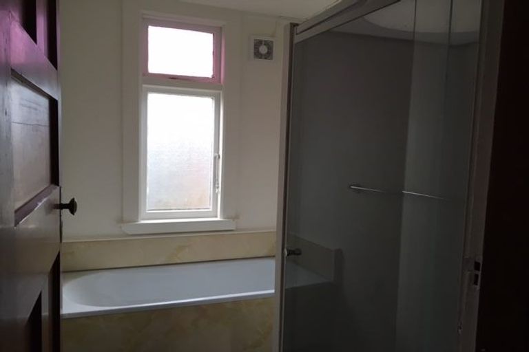 Photo of property in 214 Ferguson Street, Palmerston North, 4410