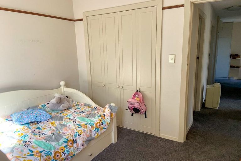 Photo of property in 14 Mckellar Place, Hornby, Christchurch, 8042