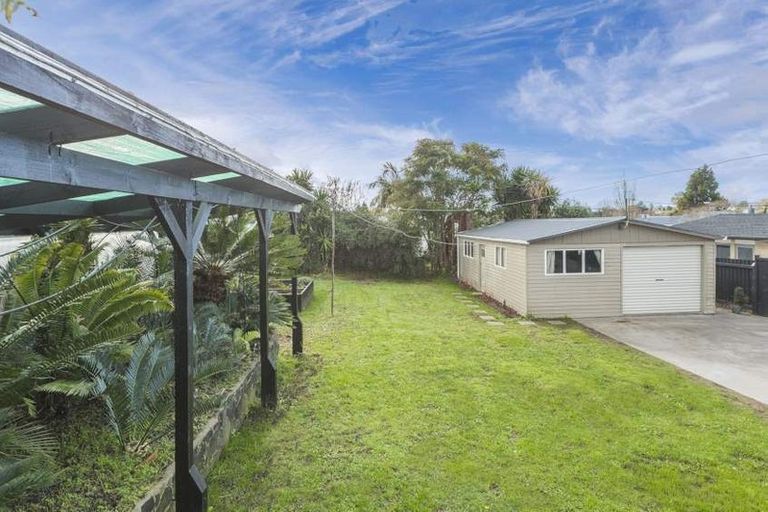Photo of property in 6 Thompson Terrace, Manurewa, Auckland, 2102