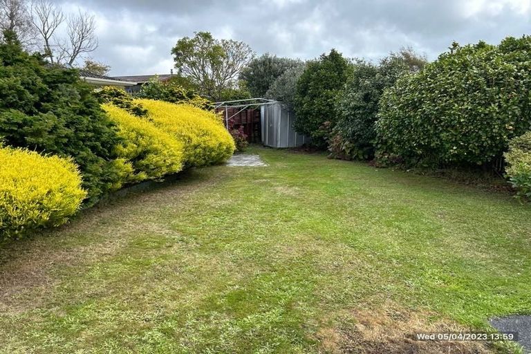 Photo of property in 22 Matai Street, Waikanae, 5036