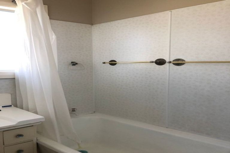 Photo of property in 1/23 Bevington Street, Avonhead, Christchurch, 8042