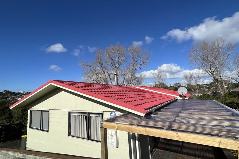 Photo of property in 121a Seabrook Avenue, New Lynn, Auckland, 0600