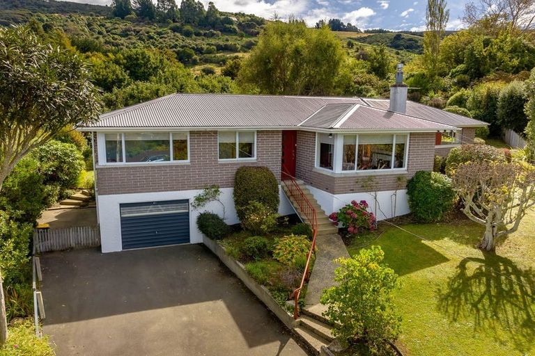 Photo of property in 165 Wakari Road, Helensburgh, Dunedin, 9010