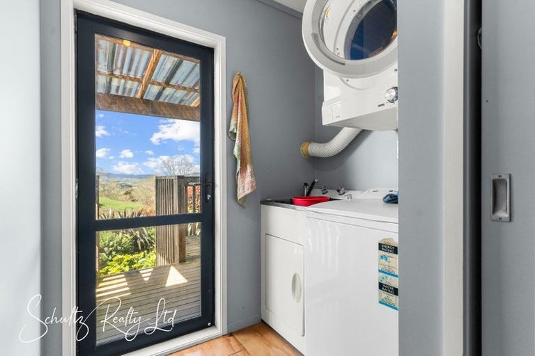 Photo of property in 32 Nikau Lane, Maungaturoto, 0520