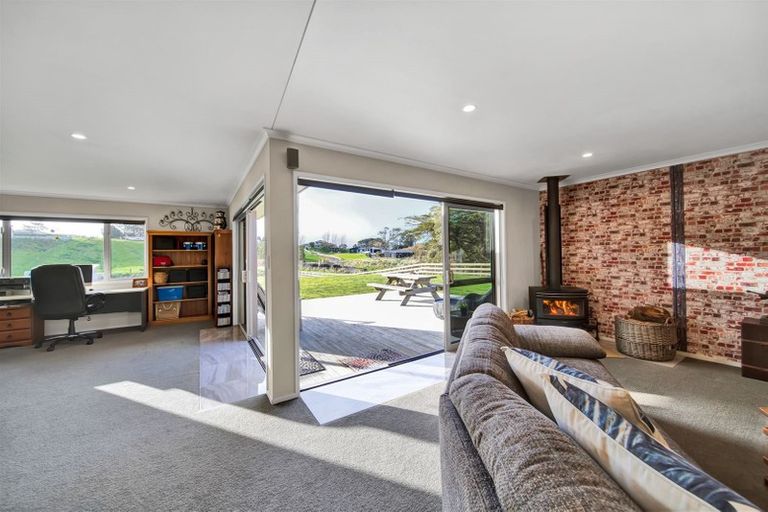 Photo of property in 195 Turuturu Road, Hawera, 4674