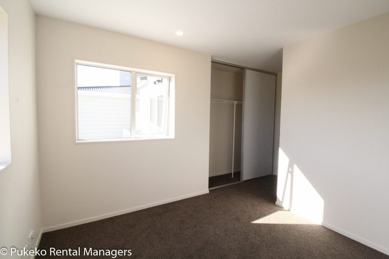 Photo of property in 10 Divide Loop, Takanini, 2112