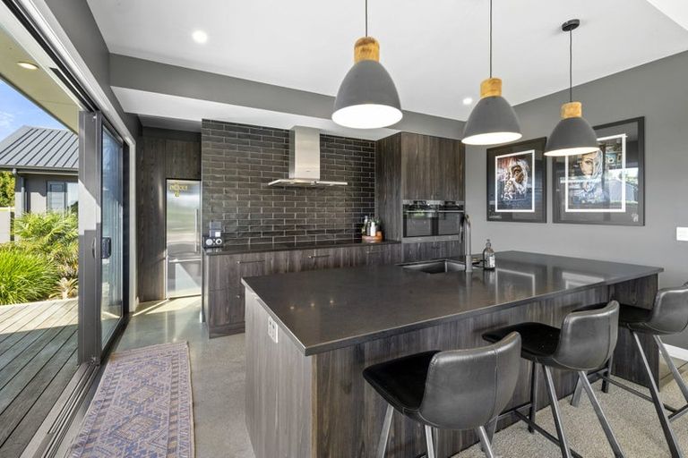 Photo of property in 106 Airport Drive, New Plymouth Airport, New Plymouth, 4373