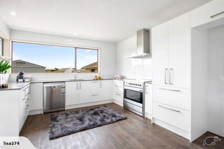 Photo of property in 1218 State Highway 16, Waimauku, 0883