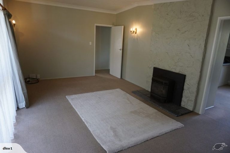 Photo of property in 83 Holly Road, St Albans, Christchurch, 8014