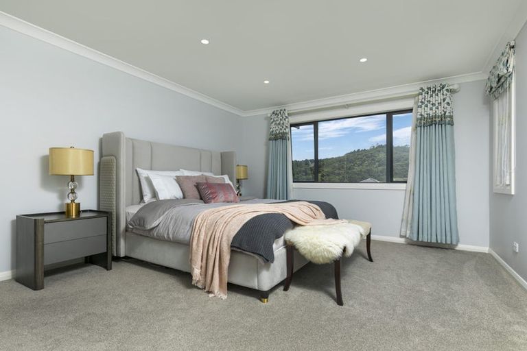 Photo of property in 7 Sir Lincoln Drive, Kumeu, 0810