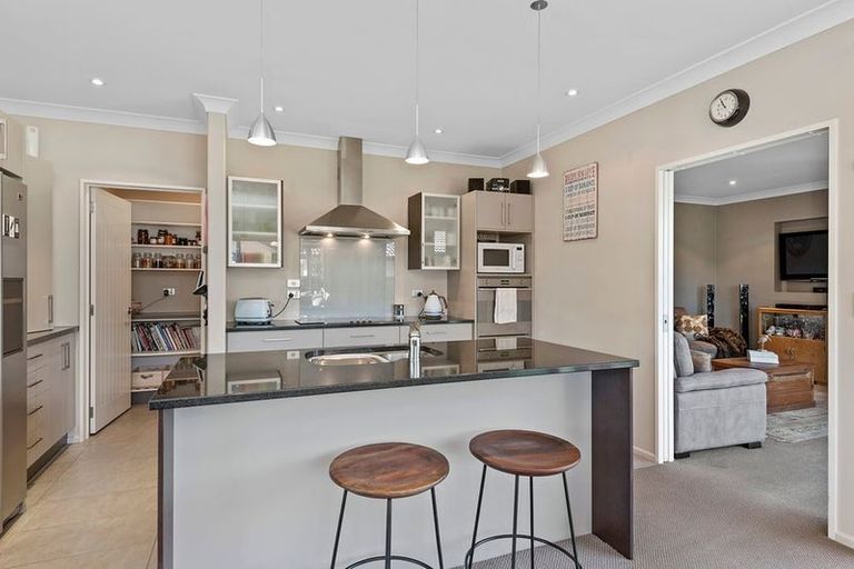 Photo of property in 28 Prebblewood Drive, Prebbleton, 7604