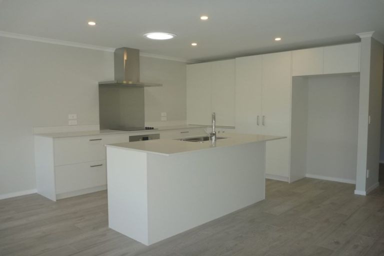 Photo of property in 120 Matua Road, Huapai, Kumeu, 0810