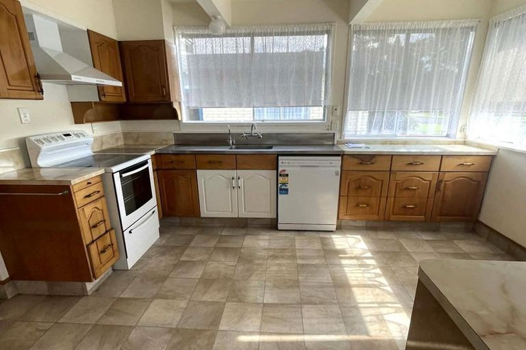 Photo of property in 45 Carisbrooke Street, Katikati, 3129