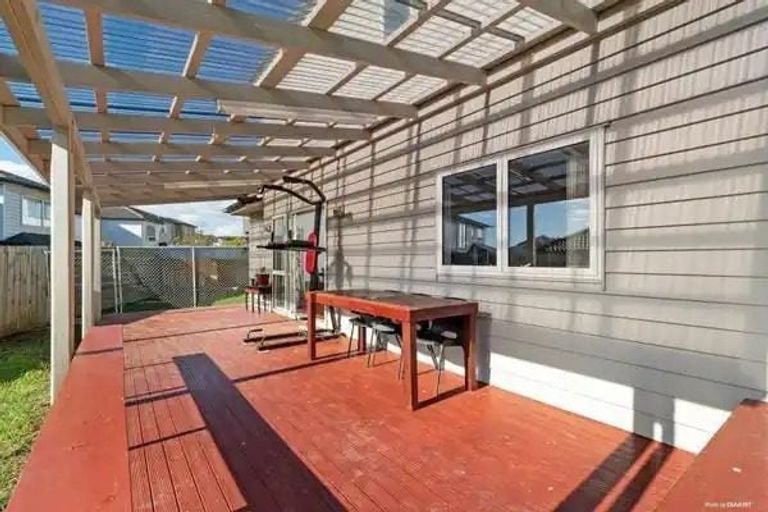 Photo of property in 6 Listack Drive, Flat Bush, Auckland, 2019