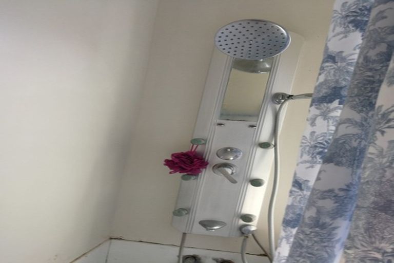 Photo of property in 48 Hurndall Street East, Maungaturoto, 0520