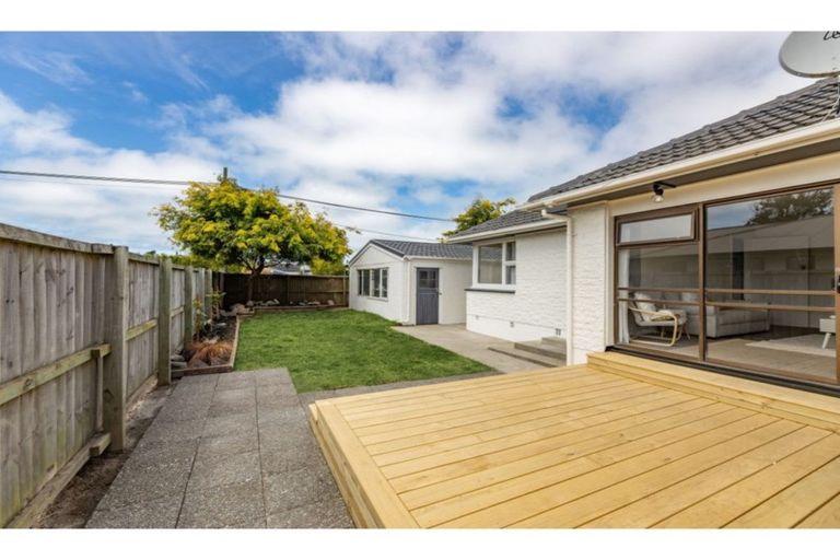 Photo of property in 433 Bower Avenue, Parklands, Christchurch, 8083