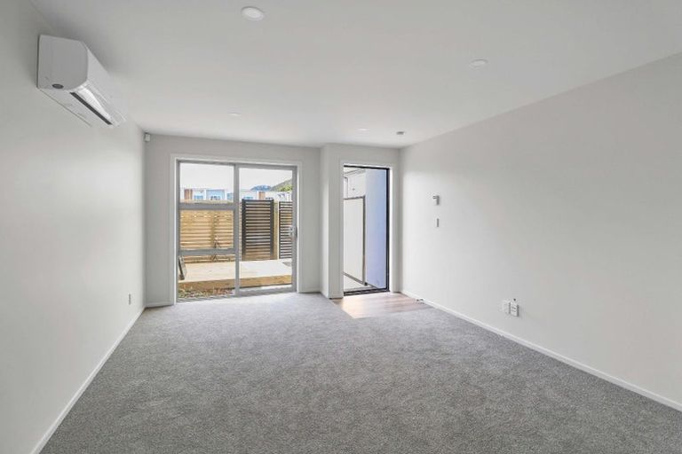 Photo of property in 3 Mcgrath Way, Taita, Lower Hutt, 5011