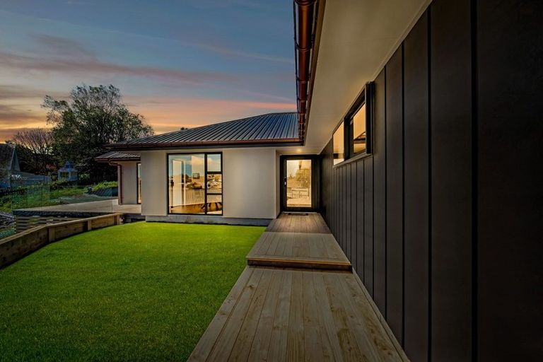 Photo of property in 10c Anderson Way, Highlands Park, New Plymouth, 4312