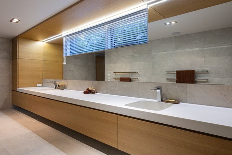 Photo of property in 363 Peninsula Road, Kelvin Heights, Queenstown, 9300