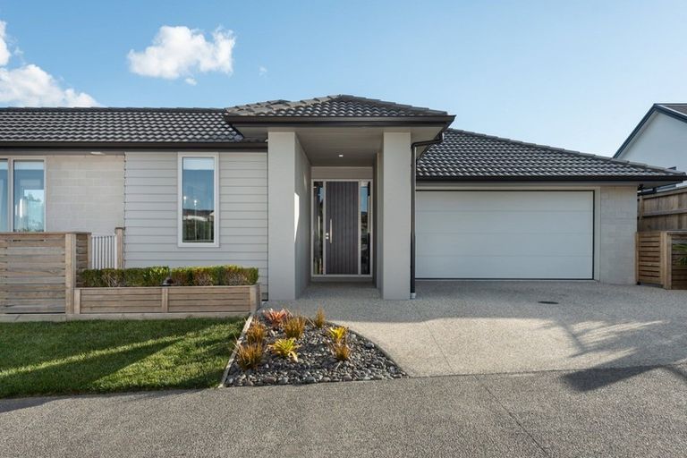 Photo of property in 26 Kiritiana Close, Pyes Pa, Tauranga, 3112