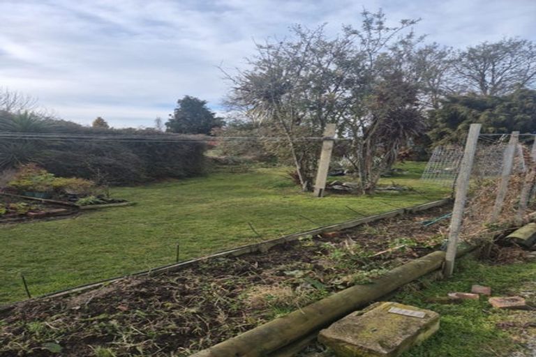 Photo of property in 9 Moorhouse Street, Waimate, 7924
