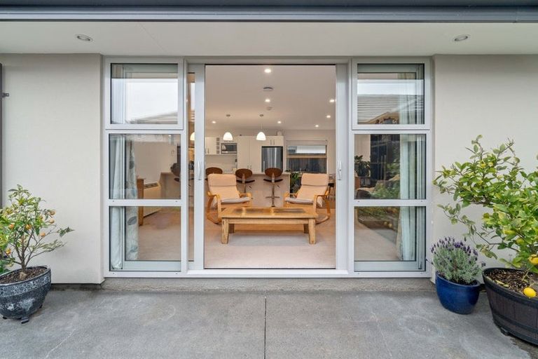 Photo of property in 9 Robalan Close, Halswell, Christchurch, 8025