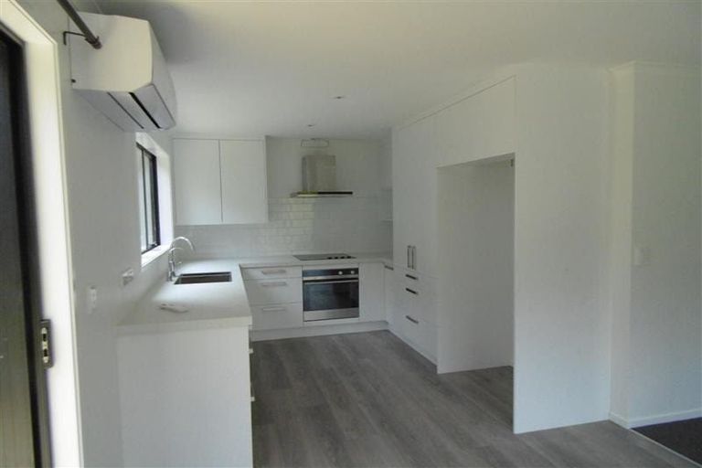 Photo of property in 341 Glenvar Road, Long Bay, Auckland, 0630