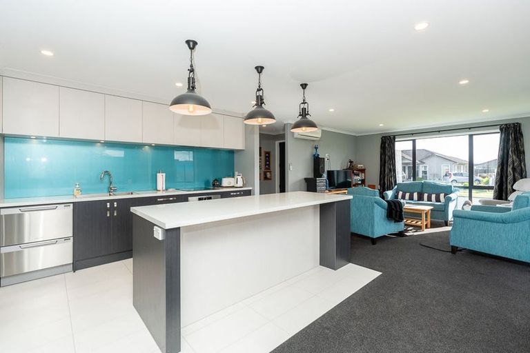 Photo of property in 74 Mataroa Crescent, Flagstaff, Hamilton, 3210