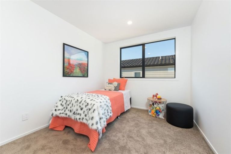 Photo of property in 28 Myland Drive, Hobsonville, Auckland, 0616