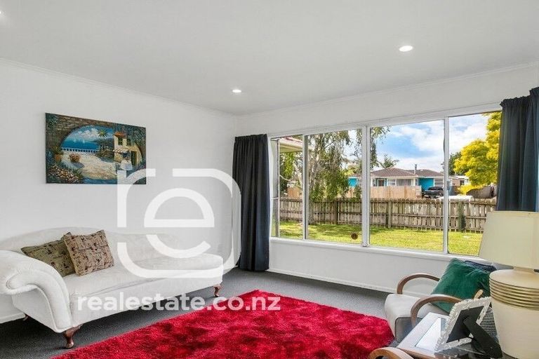 Photo of property in 101 Chichester Drive, Rosehill, Papakura, 2113