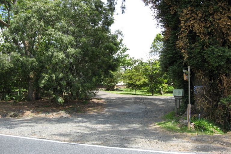 Photo of property in 1308 Coatesville-riverhead Highway, Kumeu, 0892