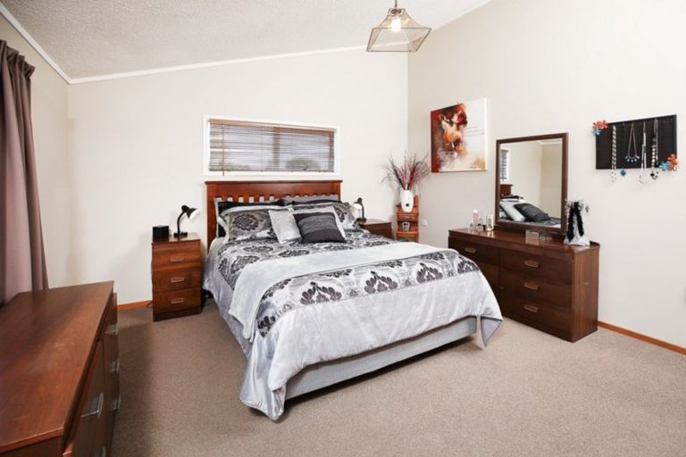 Photo of property in 45 Garden Heights Avenue, Glenview, Hamilton, 3206