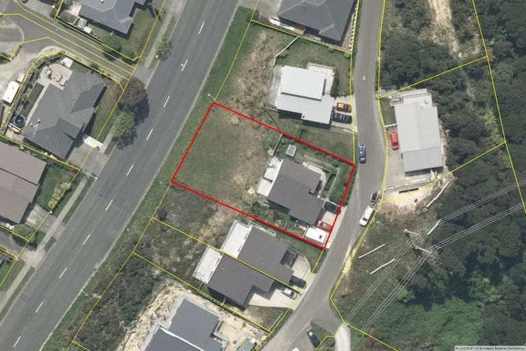 Photo of property in 8 Polestar Lane, Whitby, Porirua, 5024