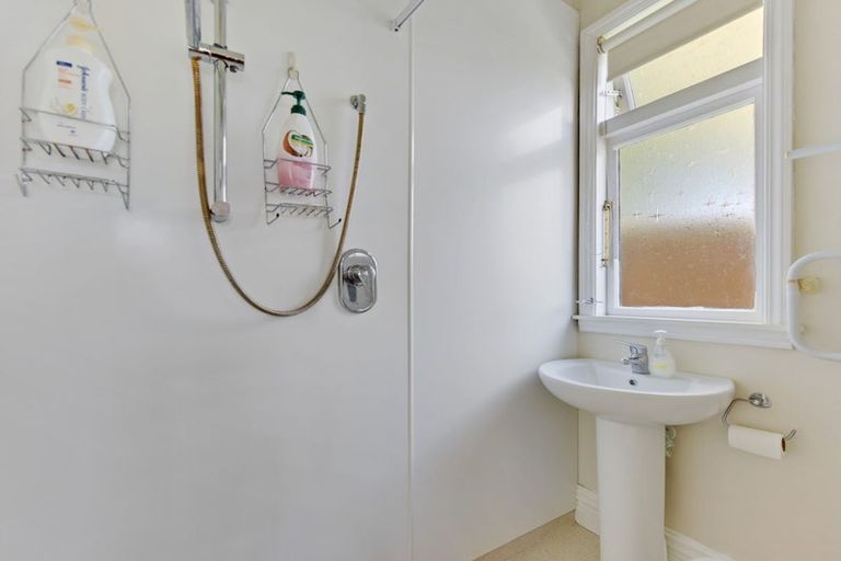 Photo of property in 27 Emano Street, Toi Toi, Nelson, 7010