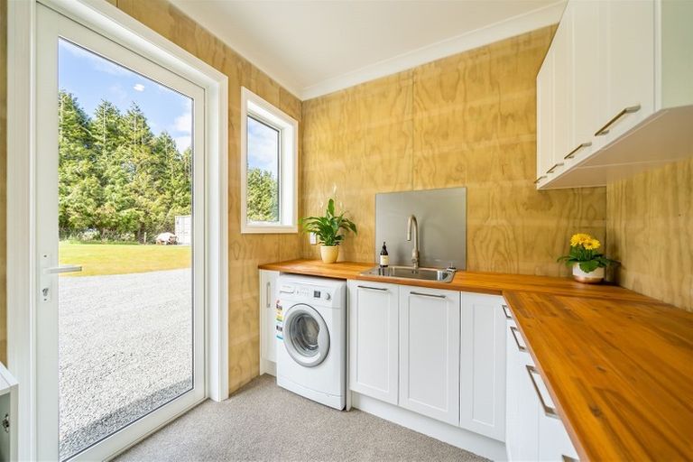 Photo of property in 319 Marchant Road, Kaitoke, Upper Hutt, 5018