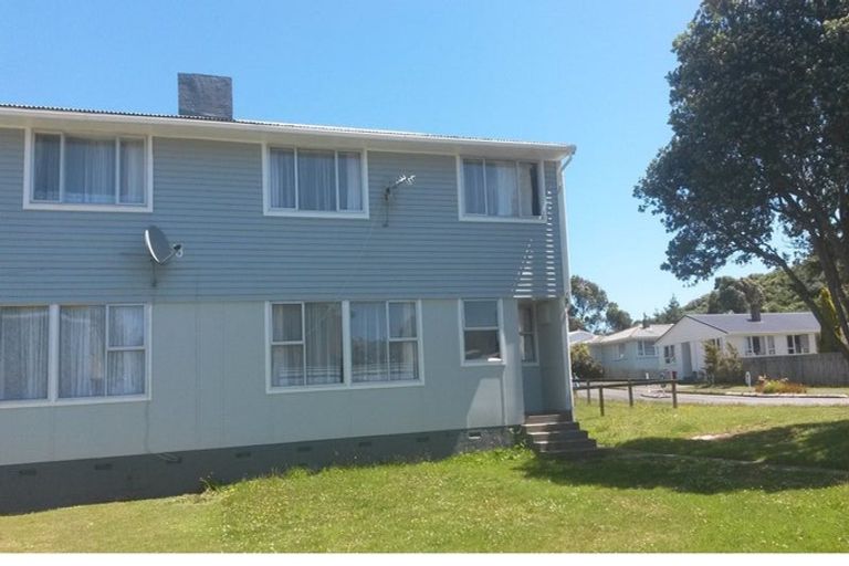 Photo of property in 27ab Loongana Street, Waitangirua, Porirua, 5024
