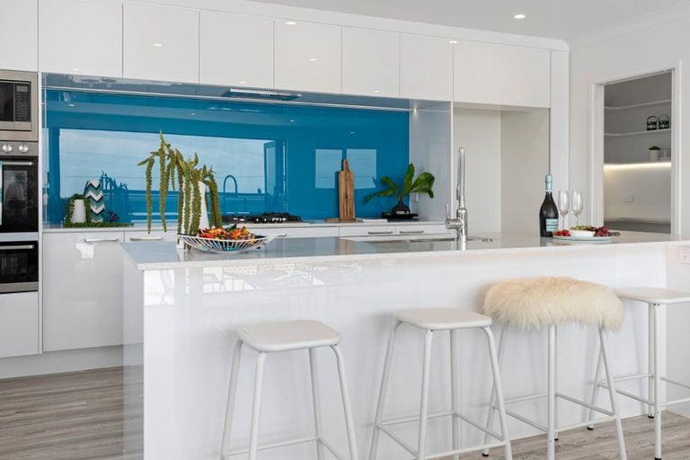 Photo of property in 1020c Papamoa Beach Road, Papamoa Beach, 3118