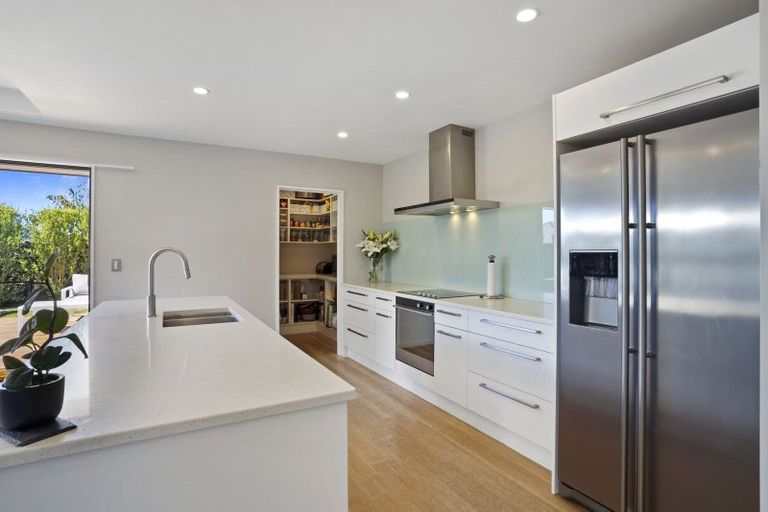 Photo of property in 11 Whitau Place, Marshland, Christchurch, 8083