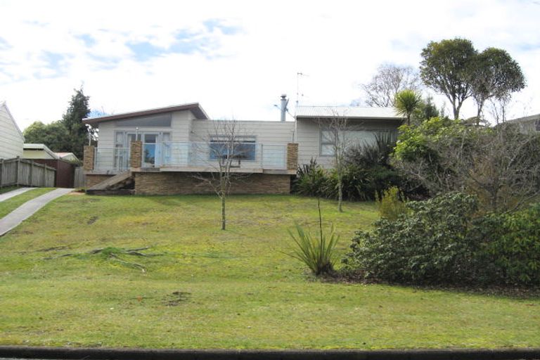 Photo of property in 45 Marina Terrace, Kinloch, Taupo, 3377