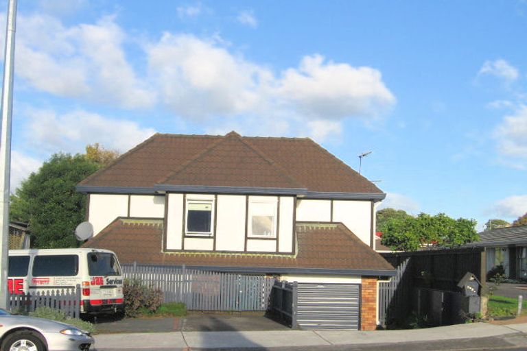 Photo of property in 3/221 Shirley Road, Papatoetoe, Auckland, 2025