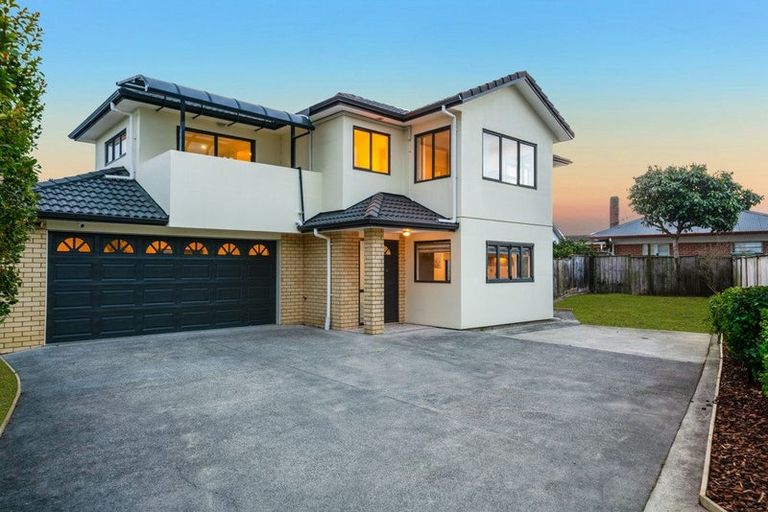 Photo of property in 8 Omana Road, Papatoetoe, Auckland, 2025