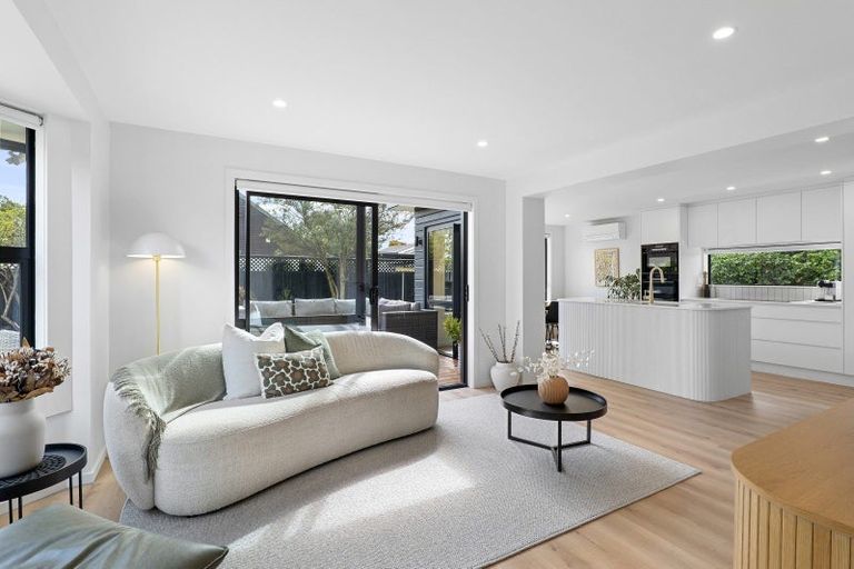 Photo of property in 113a Totara Street, Riccarton, Christchurch, 8041