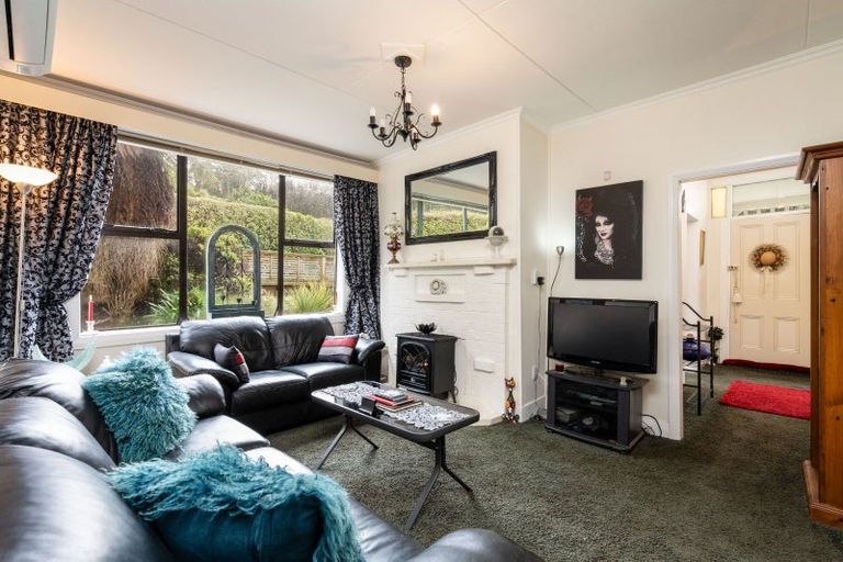 Photo of property in 82 Glen Road, The Glen, Dunedin, 9011