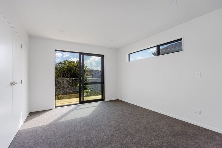 Photo of property in 142 Moore Street, Hillcrest, Auckland, 0627