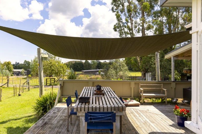 Photo of property in 312 Whangamata Road, Kinloch, Taupo, 3377