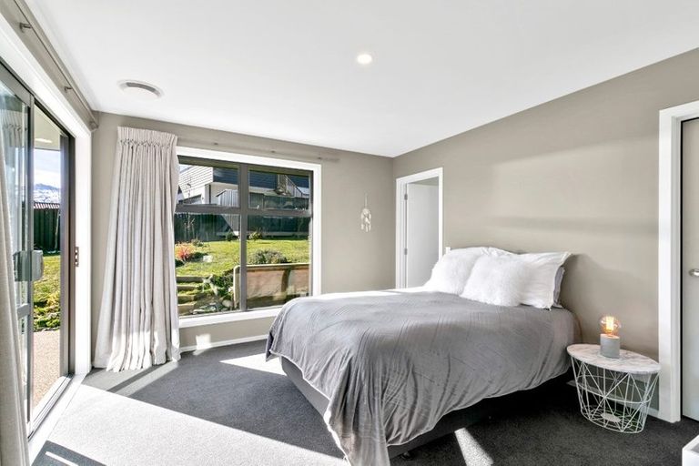 Photo of property in 31 Risinghurst Terrace, Lower Shotover, Queenstown, 9304