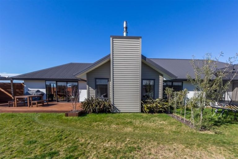 Photo of property in 23 Jacqueline Drive, West Melton, 7618