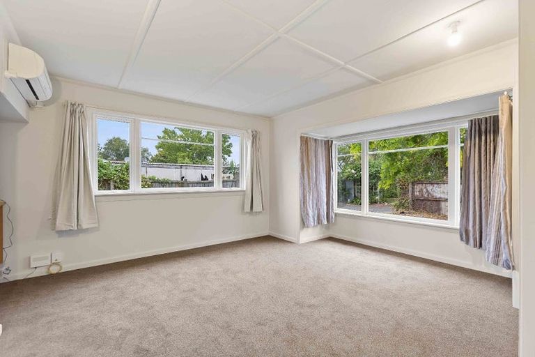 Photo of property in 7 Hanrahan Street, Upper Riccarton, Christchurch, 8041